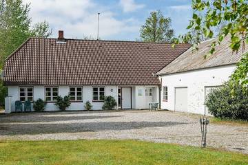 Ferienhaus für 12 Personen, mit Sauna und Terrasse, mit Haustier in Købingsmark Strand