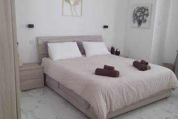 Cottage pour 2 personnes, avec balcon dans Qawra