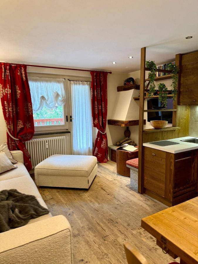 Appartement de vacances pour 6 personnes, avec jardin et vue, animaux acceptés