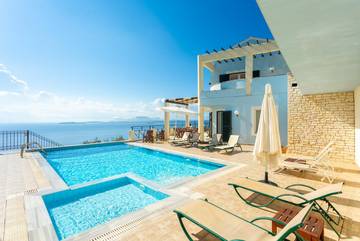 Villa for 10 People in Corfu, Greece, Photo 4