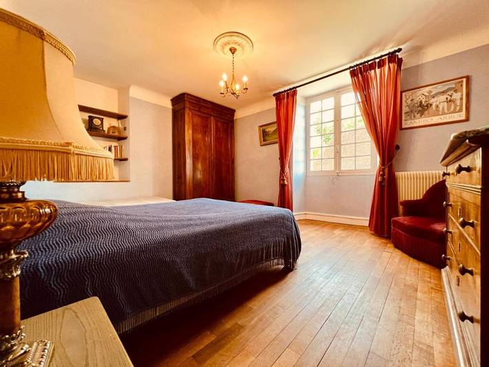 Location de vacances pour 2 personnes, avec vue et jardin dans Fichous-Riumayou - 3