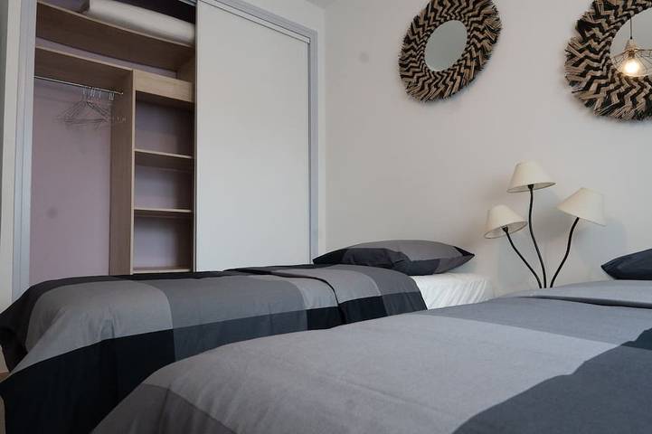 Location de vacances pour 8 personnes, avec jardin et terrasse à Saint-Michel-d'Euzet - 2