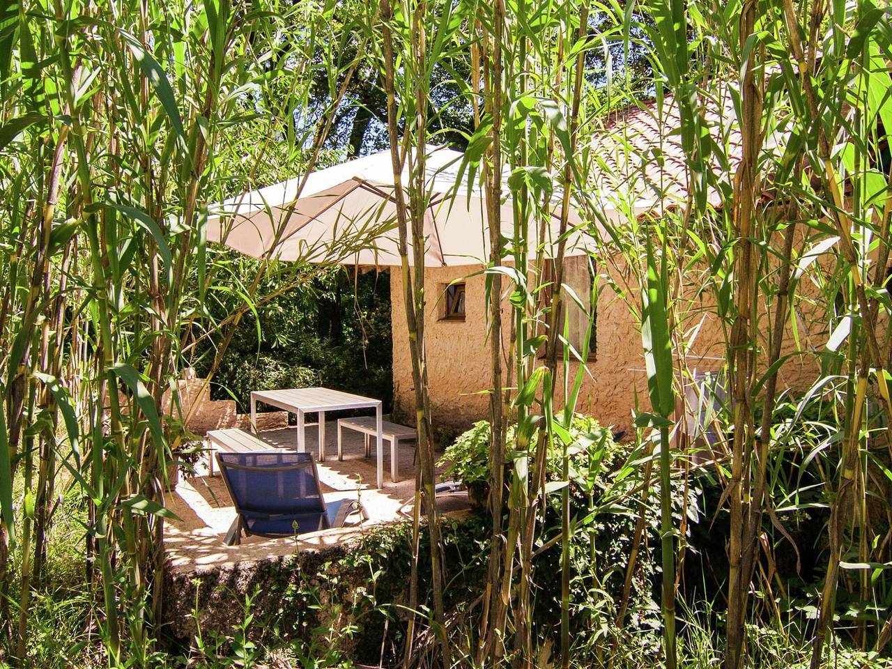 Cozy Cottage in Bourgnac with bubble bath in Bourgnac, Dordogne