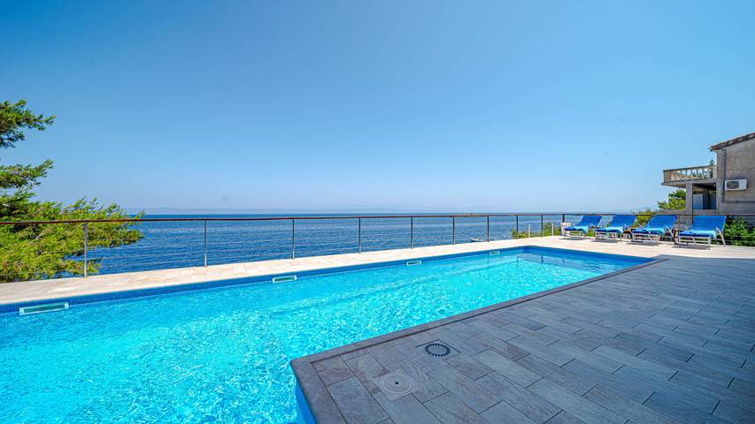 Villa pour 5 personnes, avec terrasse et jardin en Korcula - 3