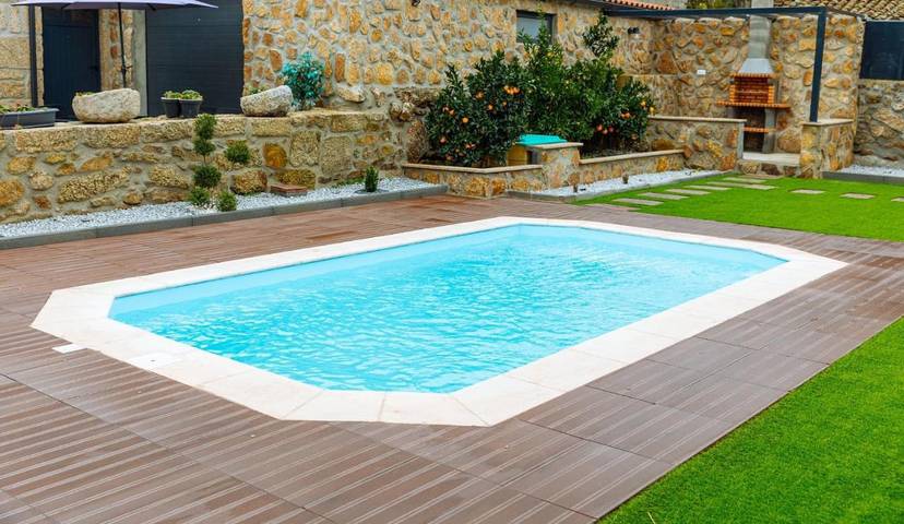 Casa de férias para 10 pessoas, com vista e jardim e ainda piscina em Trancoso (Portugal)