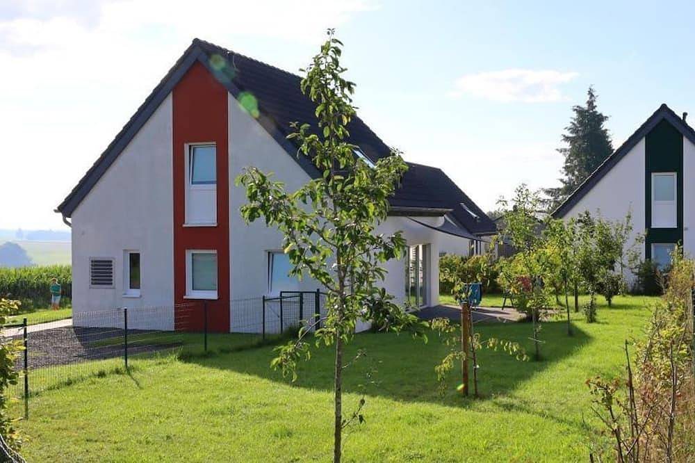 Pulvermaar 6 Personen Wellness (Nr. 25) - Holiday Park Pulvermaar in Gillenfeld, Vulkaneifel