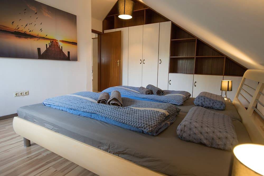 Ganze Wohnung, Ferienwohnung Segeberger See bei Bad Segeberg für bis zu 6 Personen mit Haustier in Klein Rönnau, Kreis Segeberg
