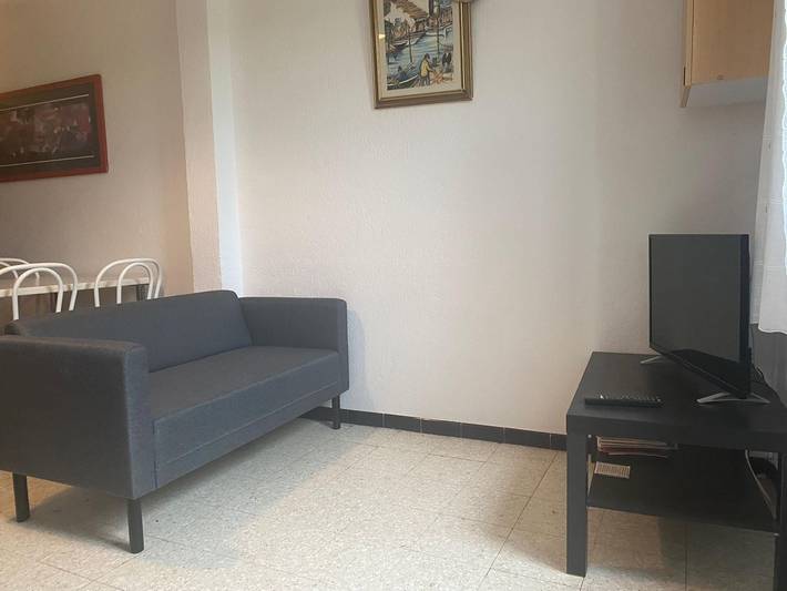 Entire apartment, Beautiful Apartment in Mèze with Swimming Pool in Mèze, Mediterranean Coast (France)