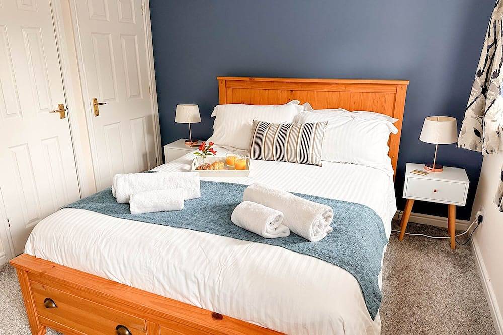 A fantastic, 2 bed cottage, sleeping 4 people and 1 furry friend w/open fire, Wifi & central heating in Reeth, Yorkshire Dales National Park