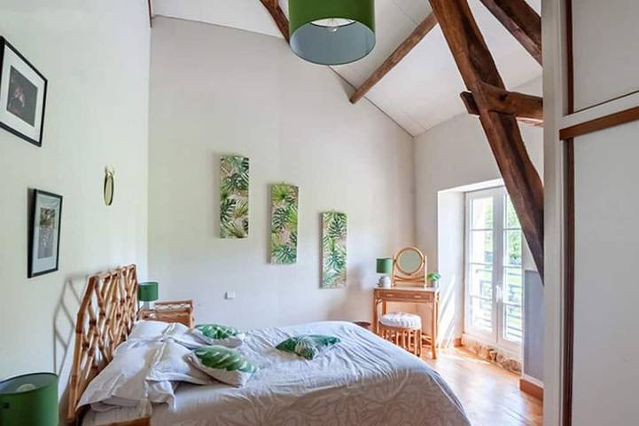 Location de vacances pour 6 personnes, avec terrasse ainsi que piscine et jardin à Frayssinet-le-Gélat - 2