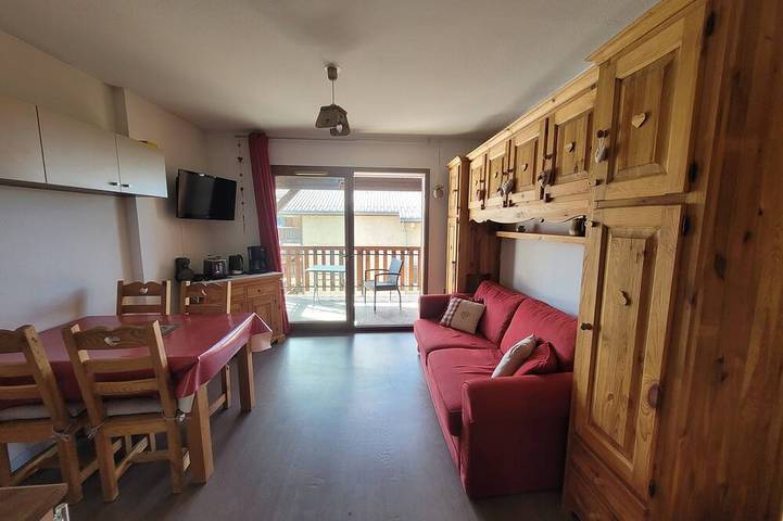 Gîte pour 4 personnes, avec piscine dans Chabanon Selonnet - 4