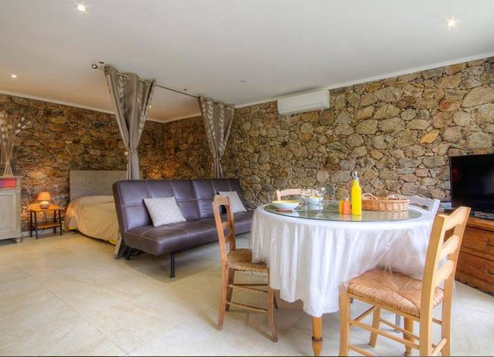 Studio pour 2 personnes, avec jardin en Corse - 3