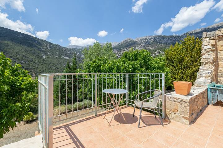 Studio für 3 Personen, mit Balkon und Garten in Griechenland