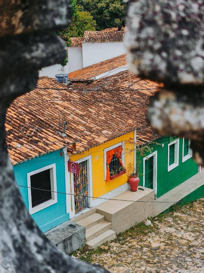 Casas e apartamentos de temporada para 2 pessoas, com balcão e jardim em Igarassu