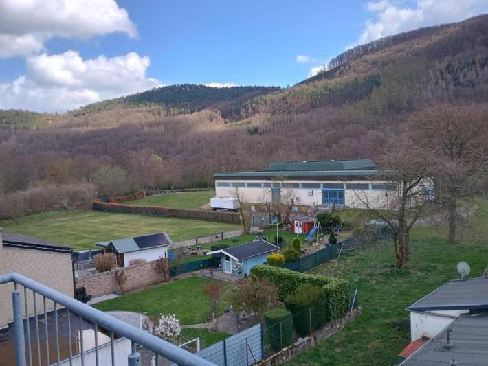 Ferienhaus, mit Terrasse und Ausblick sowie Seeblick in Kreuzau - 2