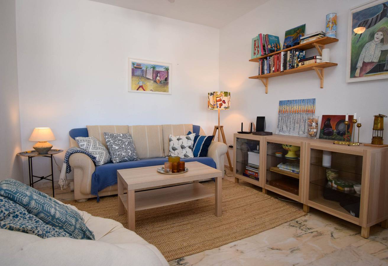 Townhouse with sea views close to the beach in La Capellania, Benalmádena