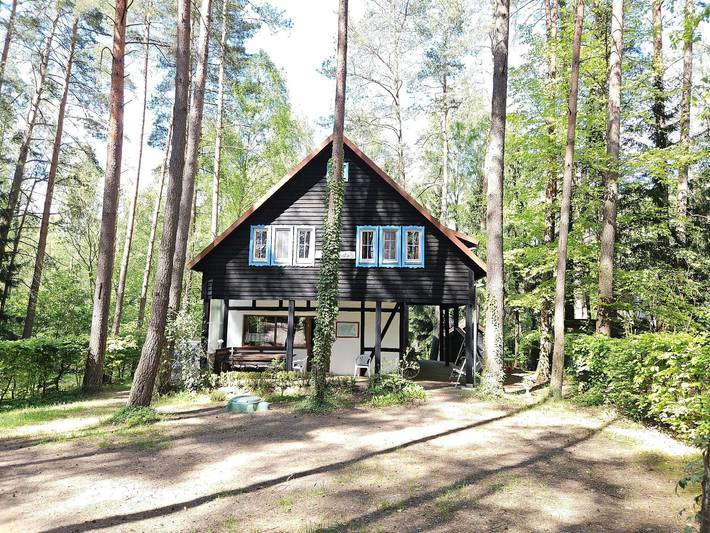 Dom dla 13 osób, z ogród i taras oraz sauna, zwierzęta dozwolone na Mazury