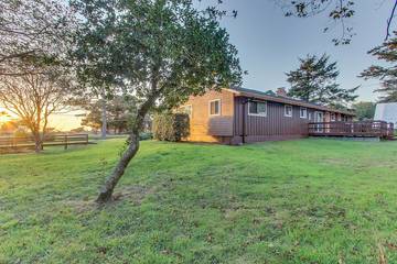 Vacation House for 8 Guests in Cannon Beach, Clatsop County, Picture 1