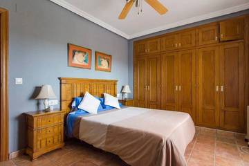 Villa for 10 People in Orihuela, Costa Blanca, Photo 2