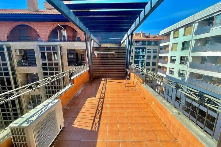 Ferienwohnung für 4 Personen, mit Balkon - 1