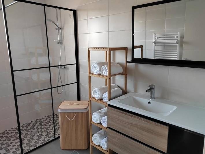 Location de vacances pour 6 personnes, avec jardin et terrasse à Villiers-sur-Tholon - 3