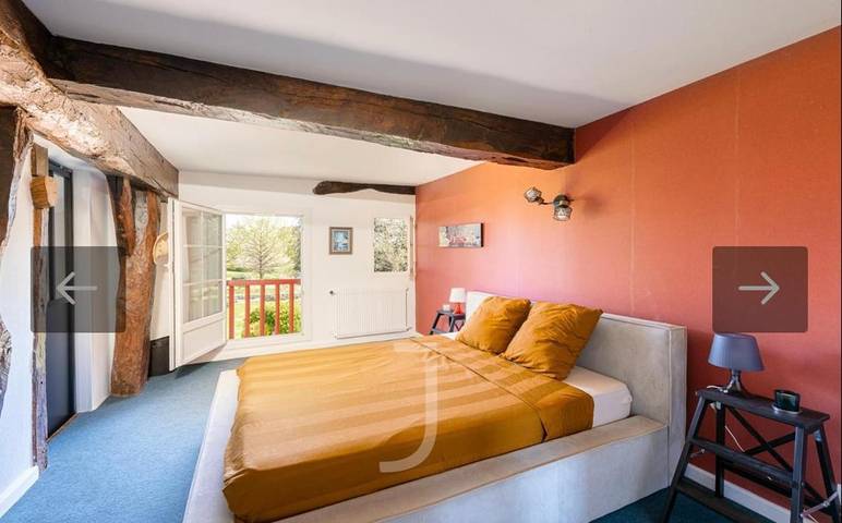 Gîte pour 2 personnes, avec Terrasse et Jardin ainsi que Piscine et Vue dans Amendeuix-Oneix