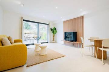 Gîte pour 4 personnes, avec jardin à Thoiry (Ain)