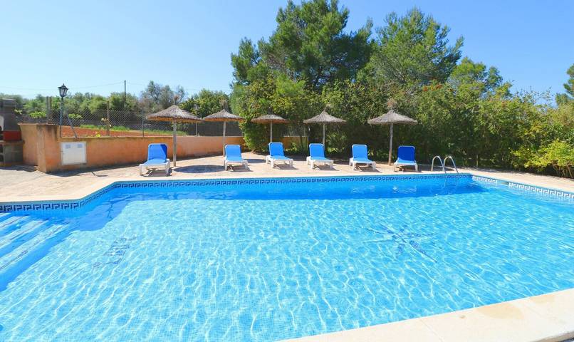 Gîte pour 7 personnes, avec jardin dans Campos - 3