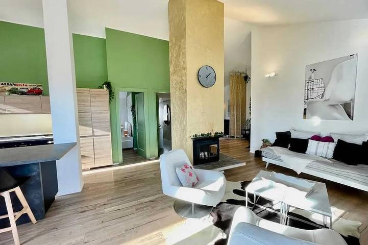 Location de vacances pour 6 personnes, avec Terrasse à Pisano