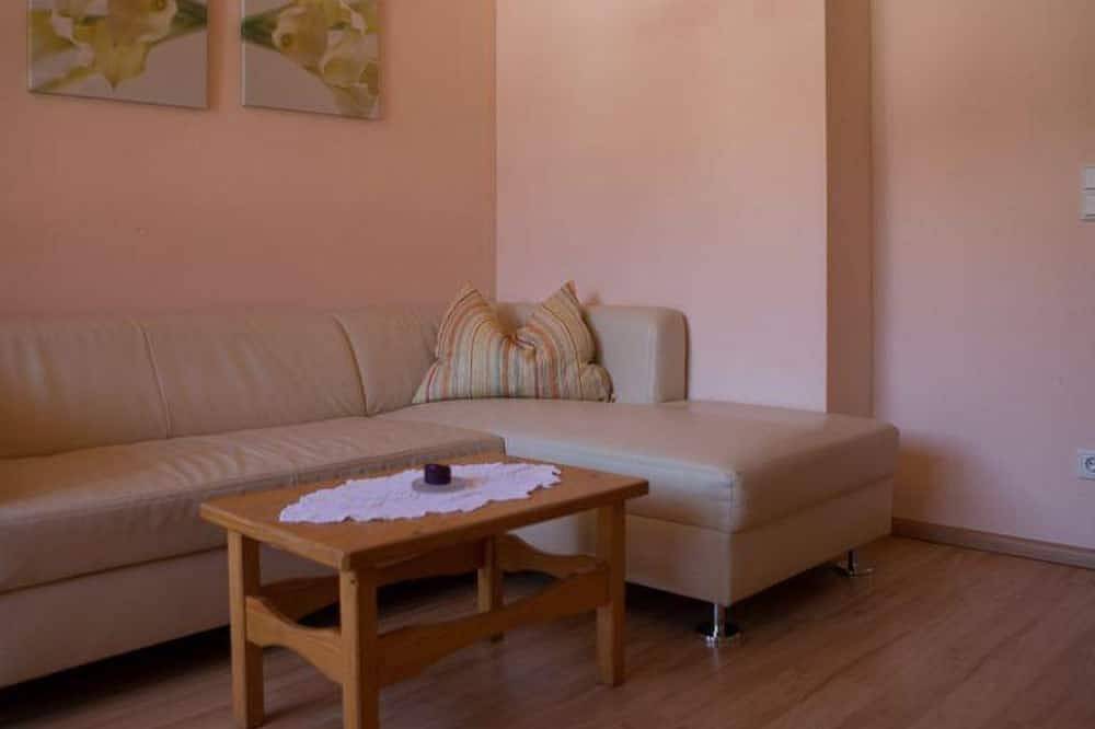 Ganze Wohnung, Ferienwohnung 2 - Haus Ebner Johann in Salzkammergut-Berge, Hintersee (Salzburger Land)