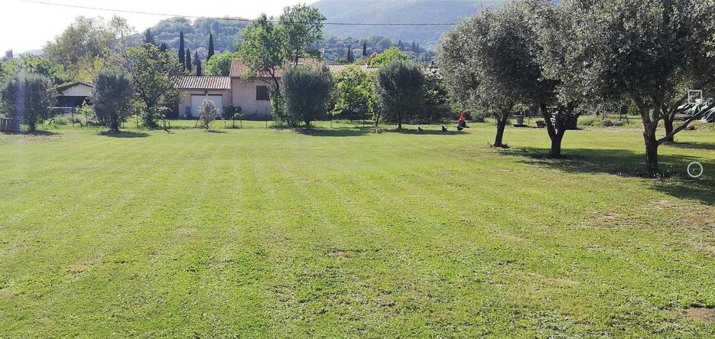 Casa de vacaciones para 4 personas, con vistas además de balcón y jardín - 1