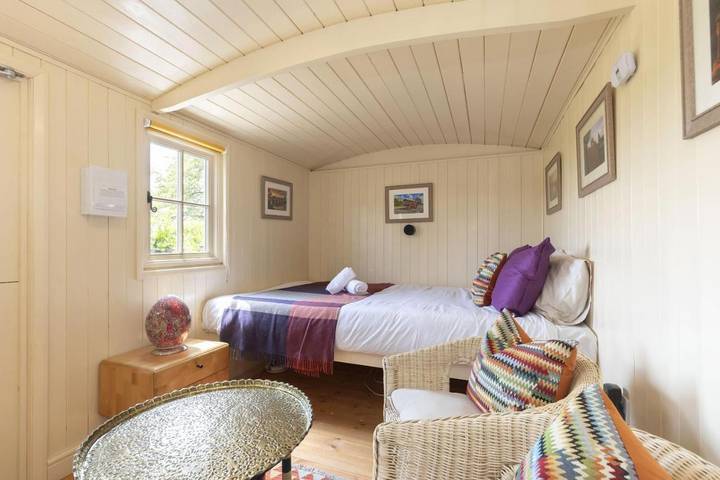 Holiday rental for 2 people, with terrace and hot tub in Tewkesbury