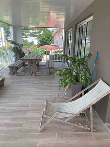 Gîte pour 4 personnes, avec terrasse dans Marina du Marin