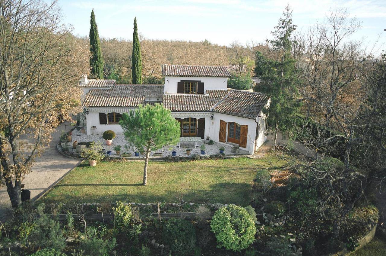 Laserregnol in Saint-Cézaire-sur-Siagne, Côte méditerranéenne (France)