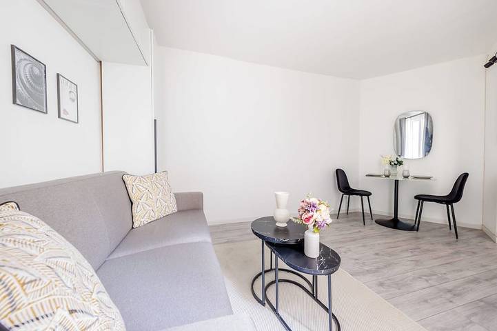 Ganze Wohnung, Intimes Studio - 2P - Vincennes/Lac Saint-Mandé in Vincennes, Val-de-Marne