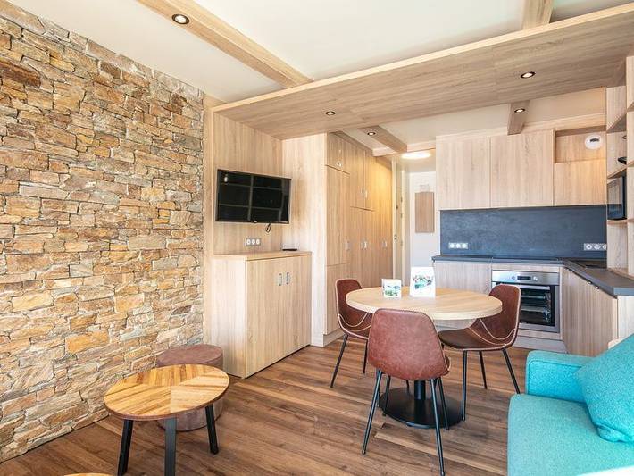 Gîte pour 3 personnes, avec balcon dans Doucy-Combelouvière - 4
