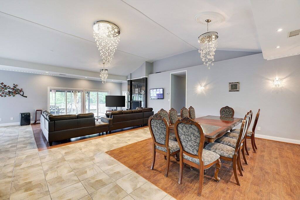 Luxury Lake Front Camelot Villa in Blakeslee, Monroe County (PA)