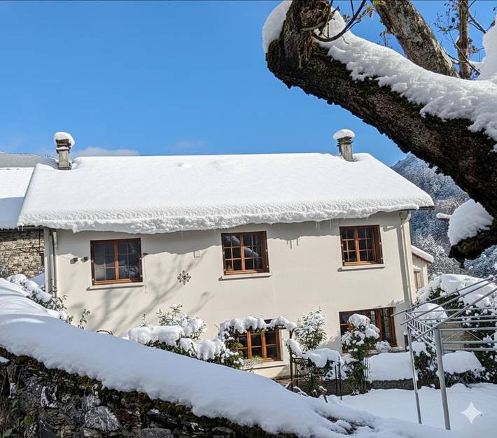 Location de vacances pour 10 personnes, avec jardin et vue, animaux acceptés à Benque-Dessous-et-Dessus - 2