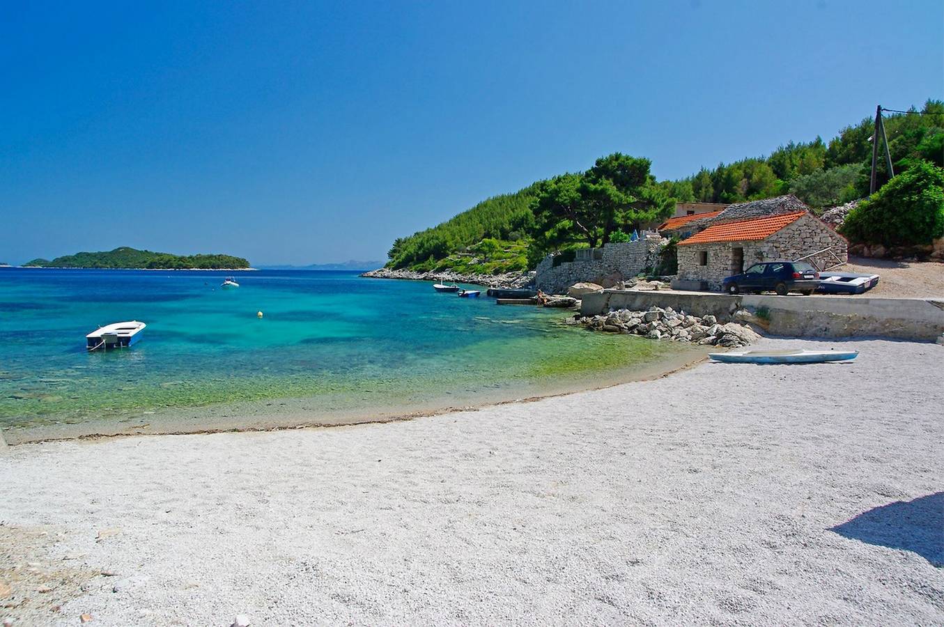 Entire apartment, Standard apartment with sea view in Vela Luka, Korcula