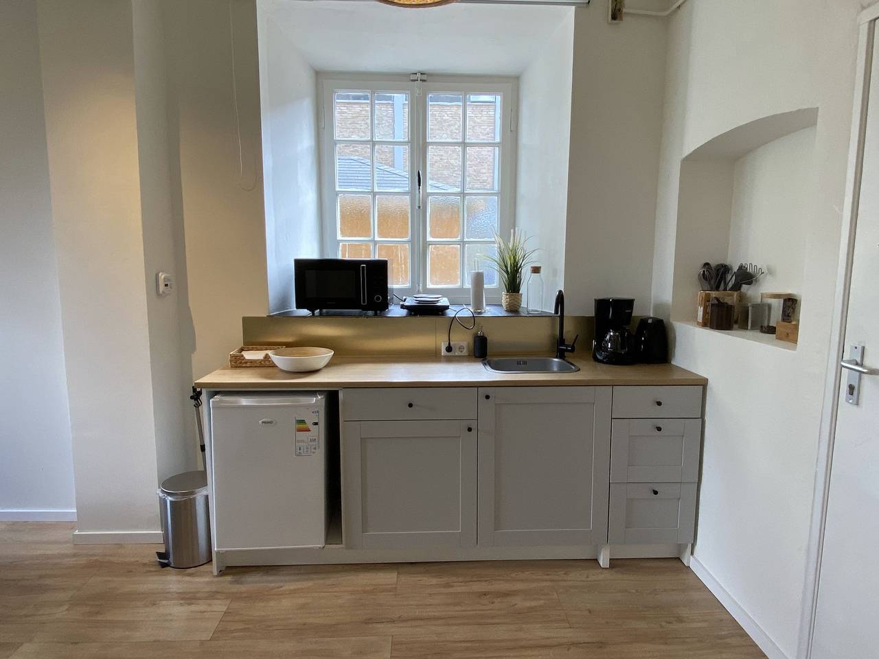 Ganze Wohnung, Modern Studio #3 in Historic Abbey in Limburg (Niederlande)