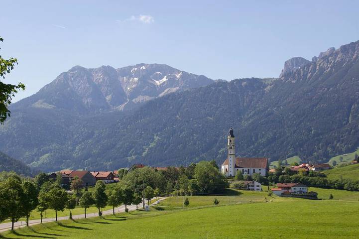 Ferienhaus für 6 Personen, mit Terrasse und Garten sowie Sauna in Pfronten