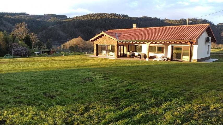 Casa rural para 6 personas, con vistas y jardín en Pravia - 3