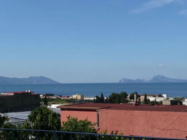 Bed and breakfast per 4 persone, con giardino - 1