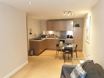Holiday Letting for 4 People in Birmingham, Birmingham Area, Photo 4