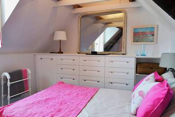 Holiday Home for 2 People in Lymington, New Forest National Park, Photo 1