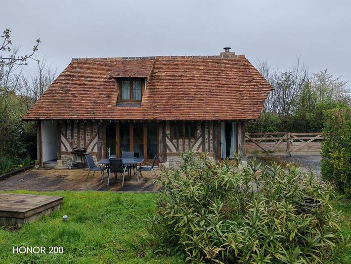 Location de vacances pour 4 personnes, avec Terrasse et Jardin à Saint-Jouin