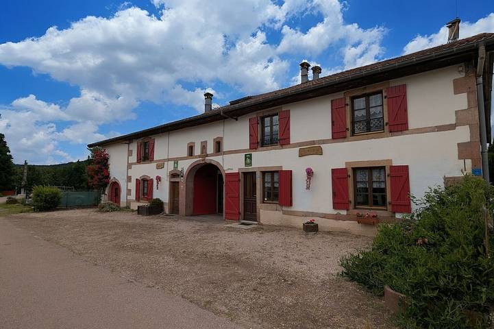 Gîte pour 10 personnes, avec Jardin