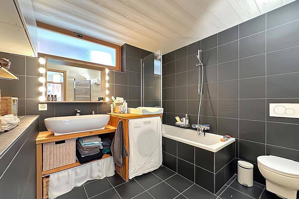 Geheel appartement, Perfect Lodge 10 mns from Verbier - 4 Valleys . Sw in Versegères, Bagnes