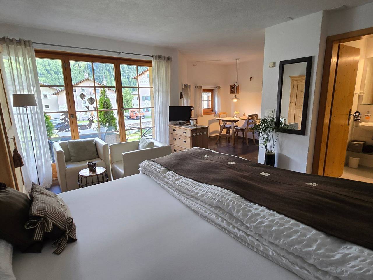 Ganze Wohnung, Culaischem 1 in Zuoz, Sankt Moritz