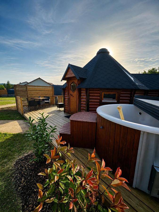 Gîte pour 2 personnes, avec Terrasse ainsi que Jardin et Vue